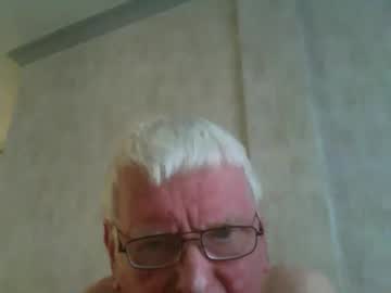 Brumy60 Chaturbate stream image from April 28, 2026