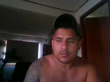 Faxhnjhhxcyc Chaturbate stream image from April 28, 2026