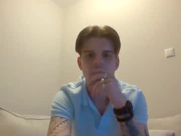 Goldenboy_00 Chaturbate stream image from April 28, 2026