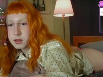 Lia_Grl Chaturbate stream image from April 28, 2026