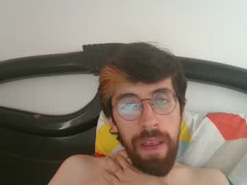 Newbieguytalking Chaturbate stream image from April 28, 2026