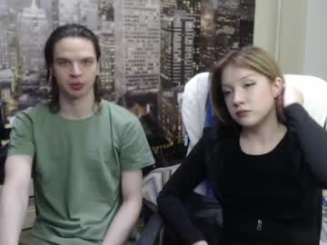 Uroxygen Chaturbate stream image from April 28, 2026