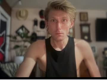 Jamesbpeach Chaturbate stream image from April 28, 2026