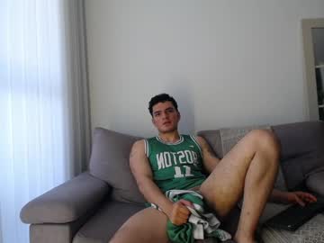 Liamsurrender Chaturbate stream image from April 28, 2026