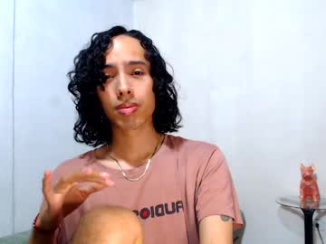 Alexis21_ Chaturbate stream image from April 28, 2026