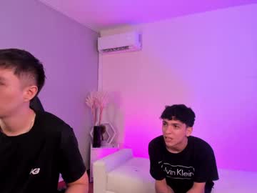 Handsomeboys19 Chaturbate stream image from April 28, 2026