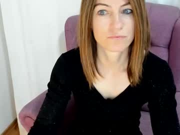 Raemonnay Chaturbate stream image from April 28, 2026