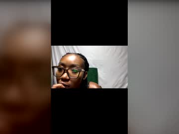 Steph_Rak Chaturbate stream image from April 28, 2026