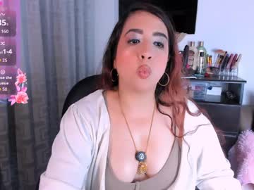 Carolinasweet33 Chaturbate stream image from April 29, 2026