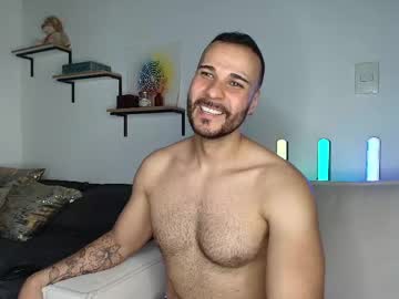 Leoxgold Chaturbate stream image from April 29, 2026
