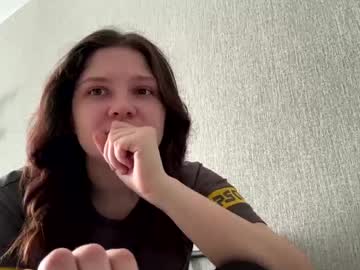 Mariluarreola Chaturbate stream image from April 29, 2026