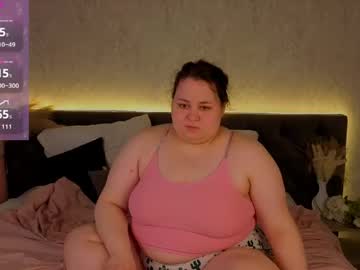 Moonlitadele Chaturbate stream image from April 29, 2026
