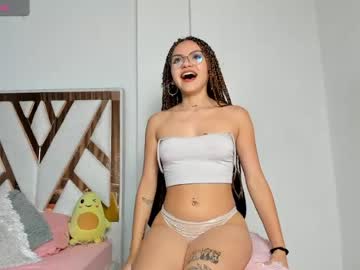 Aelinfireheart Chaturbate stream image from April 29, 2026
