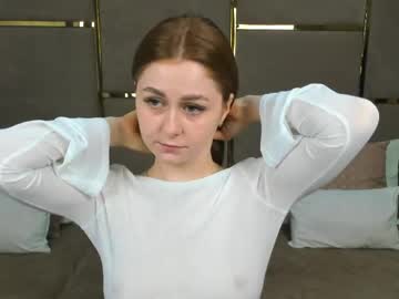 Bellacandys Chaturbate stream image from April 29, 2026