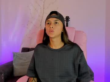 Owenfoxx1 Chaturbate stream image from April 29, 2026
