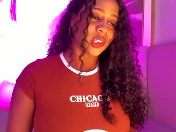 Sofiifox Chaturbate stream image from April 29, 2026