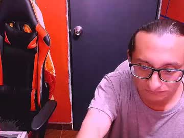 Loversonfire78 Chaturbate stream image from April 29, 2026