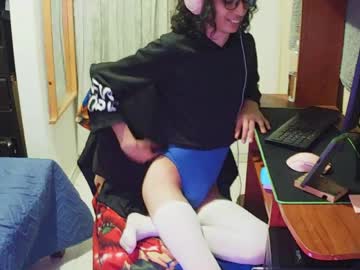 Hxxyro1 Chaturbate stream image from April 29, 2026