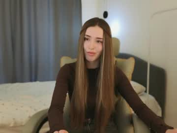 Milla_Bellaa Chaturbate stream image from April 29, 2026