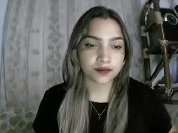 Purple_23 Chaturbate stream image from April 29, 2026