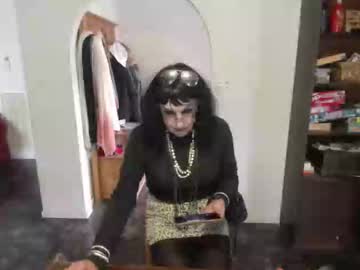 Bridgetfouru Chaturbate stream image from April 29, 2026