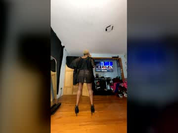 Enaioandonly Chaturbate stream image from April 29, 2026