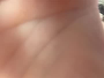 Linkcd Chaturbate stream image from April 29, 2026