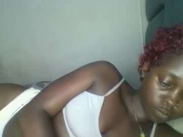 Hornybella84 Chaturbate stream image from April 29, 2026