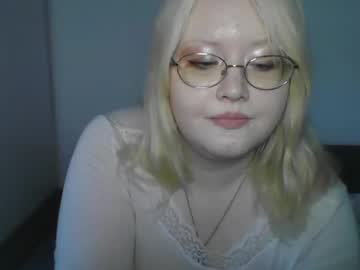 Elayne_Sweet Chaturbate stream image from April 29, 2026