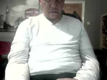 Joshuaterrence Chaturbate stream image from April 29, 2026