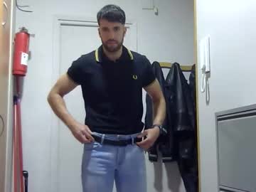 Pitruki00 Chaturbate stream image from April 29, 2026