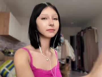 Margarettasymon Chaturbate stream image from April 29, 2026