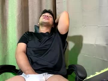 Asiansexyfucker_Xx Chaturbate stream image from April 29, 2026