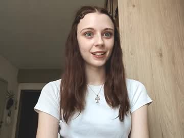 Lenoraembelton Chaturbate stream image from April 29, 2026