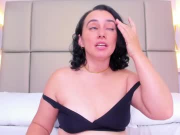 Lucymendezz_ Chaturbate stream image from April 29, 2026