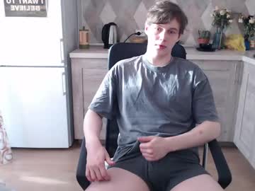 Littlesadcabbage Chaturbate stream image from April 29, 2026