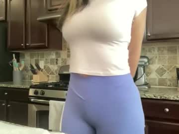 Nataliebloom Chaturbate stream image from April 29, 2026