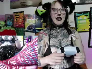 Sassi_Blondi Chaturbate stream image from April 29, 2026