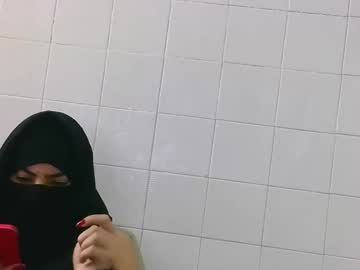Hijabi_Girls Chaturbate stream image from April 29, 2026