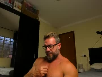 Sexyflightz Chaturbate stream image from April 29, 2026