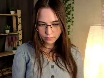 Gretalinelle Chaturbate stream image from April 29, 2026
