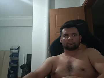 Weezing442 Chaturbate stream image from April 29, 2026