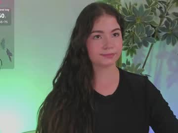 Karenpautt Chaturbate stream image from April 29, 2026