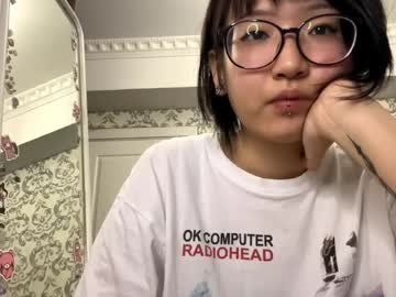 Jesicalozaya Chaturbate stream image from April 29, 2026