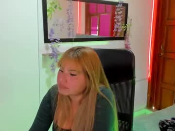 Julieta_Star69 Chaturbate stream image from April 29, 2026