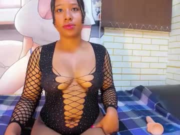 Mayajones303av Chaturbate stream image from April 29, 2026