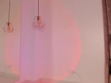 Molly_Evaans Chaturbate stream image from April 29, 2026