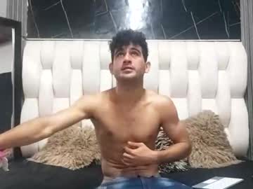 Aaron_Haren Chaturbate stream image from April 29, 2026
