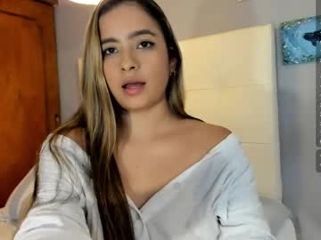 Carlaa_W Chaturbate stream image from April 29, 2026