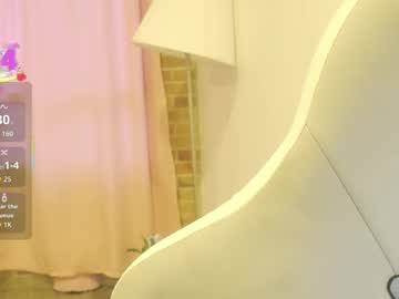 Emitaa17228 Chaturbate stream image from April 29, 2026